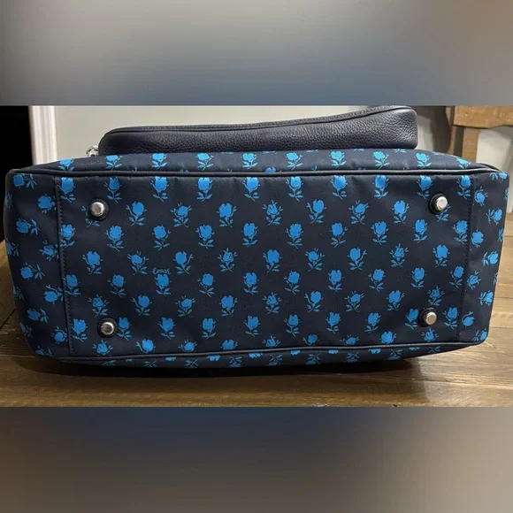 Coach Badlands Court Tote in Nylon and Refined Pebble Leather - Picture 5 of 12